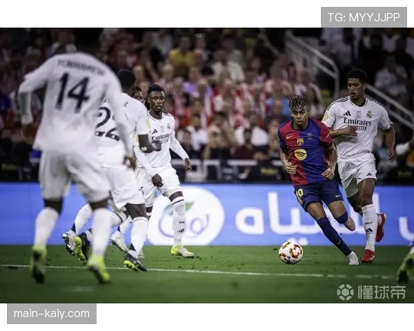 国家德比前瞻:皇马主场迎战巴萨,争冠天平或将倾斜 国家德比前瞻:皇马主场迎战巴萨,争冠天平或将倾斜