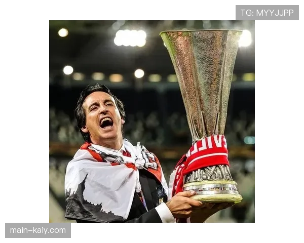 赛后通讯:从0-2到3-2,阿斯顿维拉导演惊天逆转,埃梅里赛后称赞球队精神 赛后通讯:从0-2到3-2,阿斯顿维拉导演惊天逆转,埃梅里赛后称赞球队精神